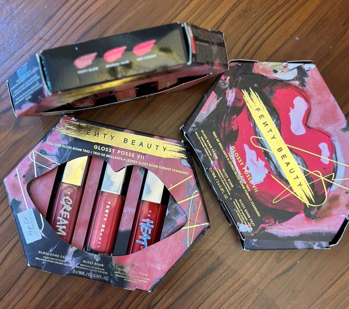 Fenty Beauty - Glossy Posse Vii Full-Size Gloss Bomb Trio
