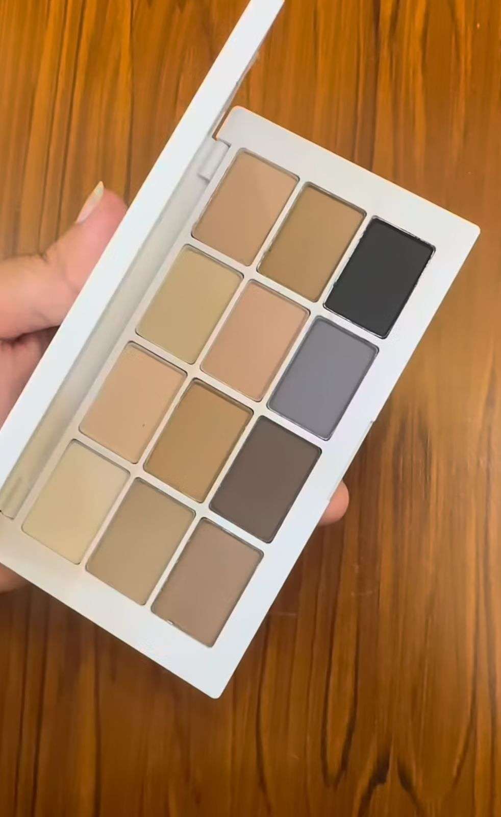 Makeup By Mario Master Mattes Eyeshadow Palette: The Neutrals