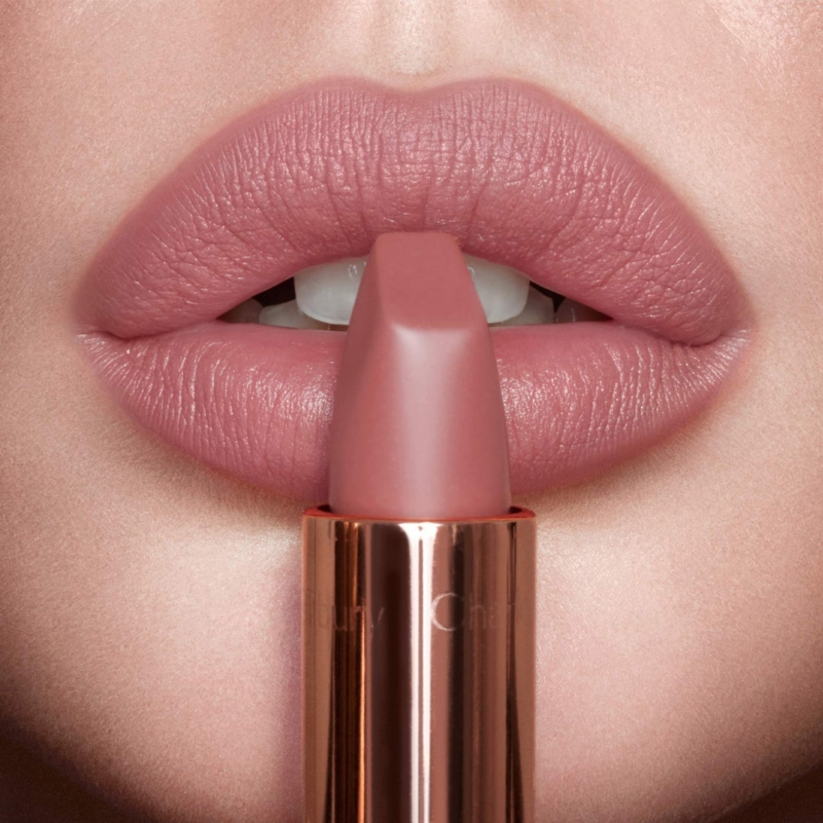 CHARLOTTE TILBURY K.I.S.S.I.N.G Satin Shine Lipstick